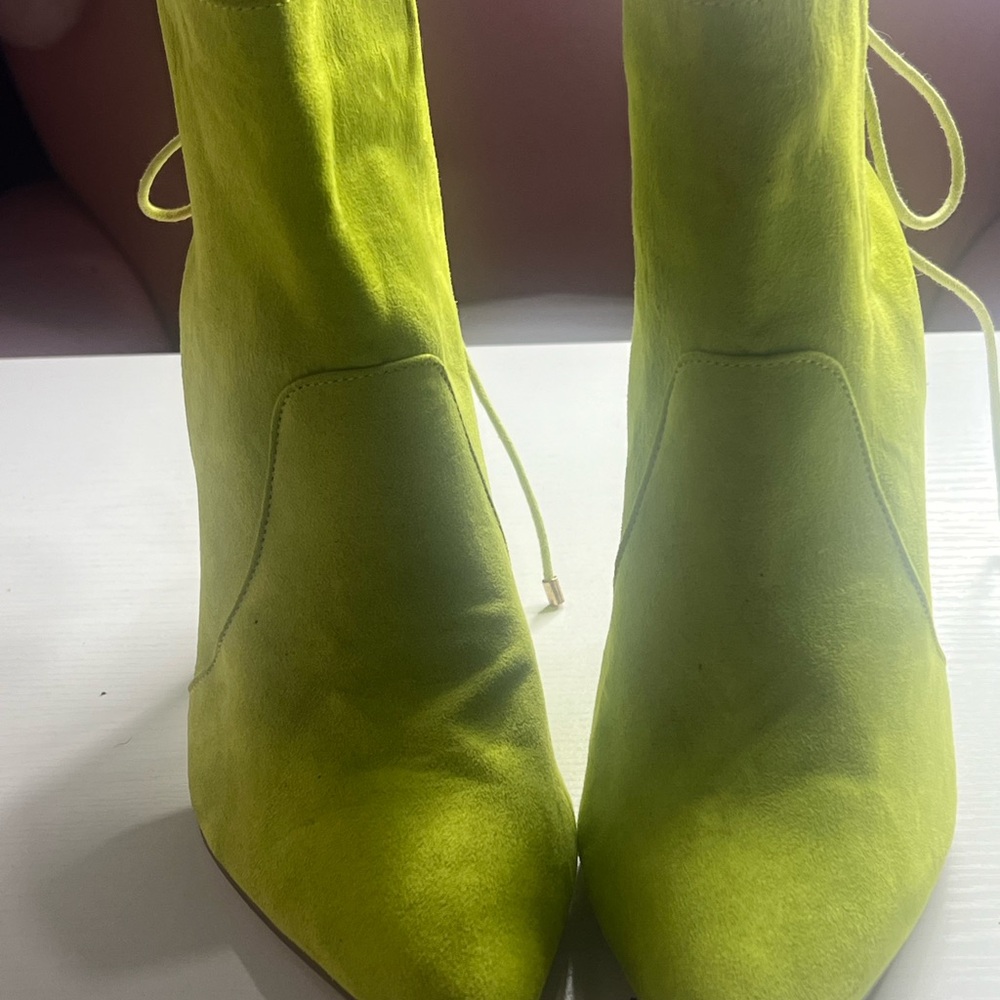 Ashley Stewart Green Ankle Booties with Pointed Toe